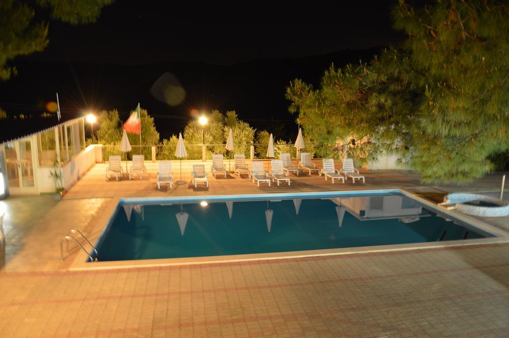 Residence San Luca เวียสเต ภายนอก รูปภาพ